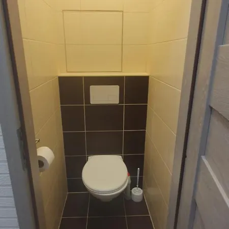 Byt U Bazenu Apartment *